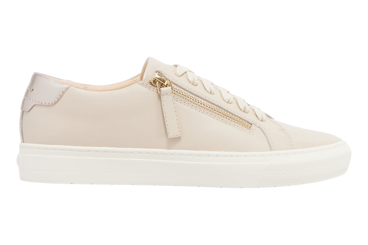 Frankie 4 Billie White Stud Womens